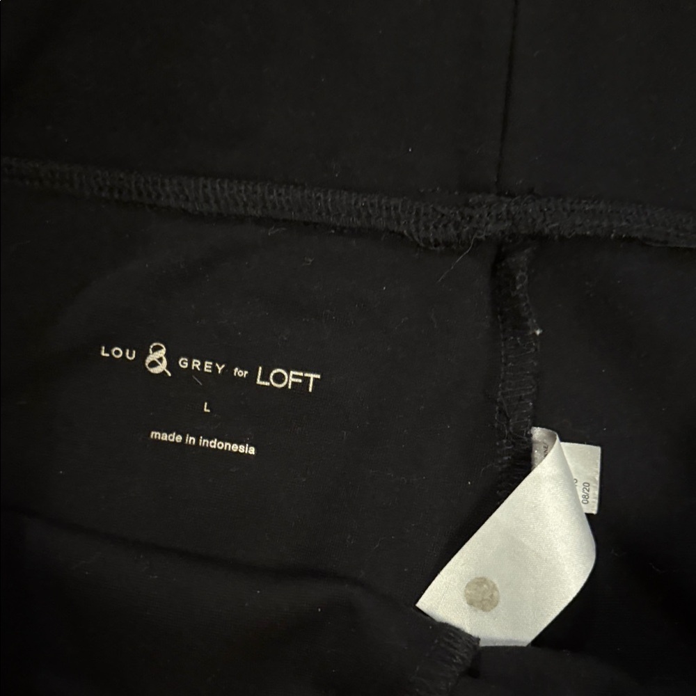 Lou & Grey Classic Black Leggings large